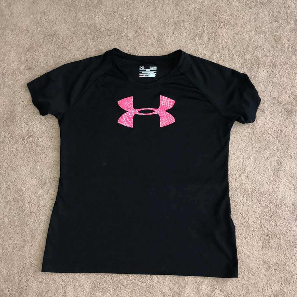 Youth large under Armour shirt